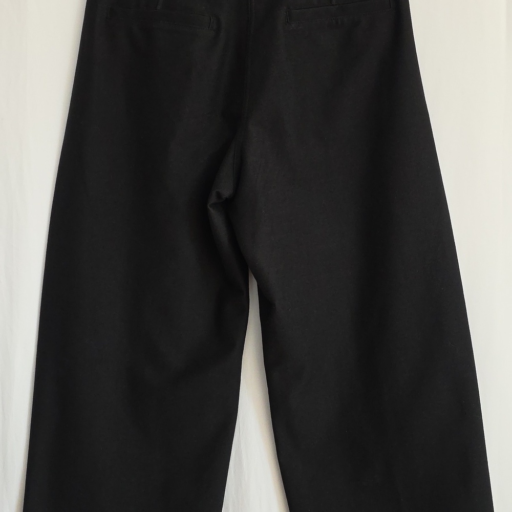 Lululemon Black Pants.  Size Small - Picture 8 of 10